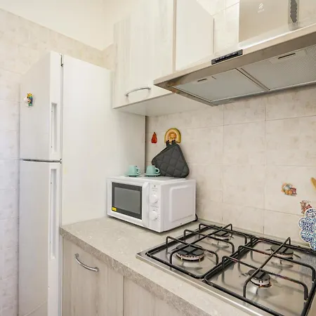 Spine Bianche Affitti Brevi * מטרה